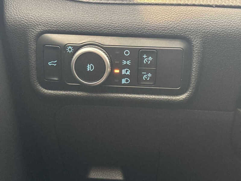 2024 Ford Explorer ST-Line
