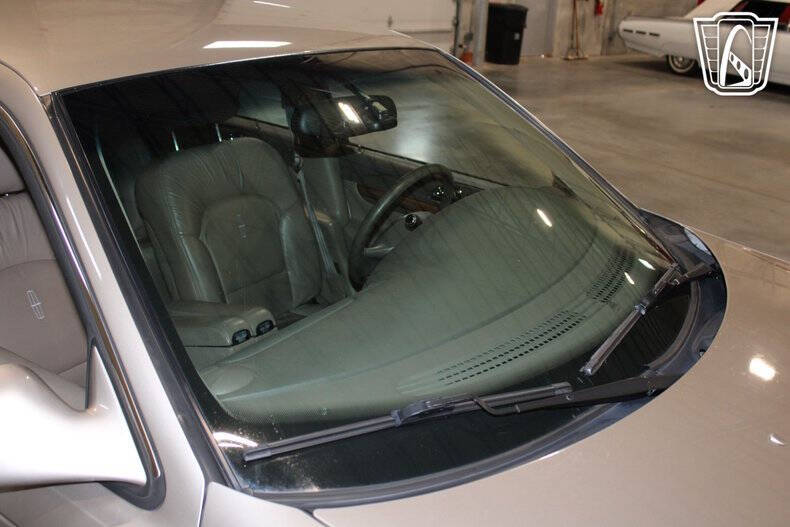 1999 Lincoln Continental