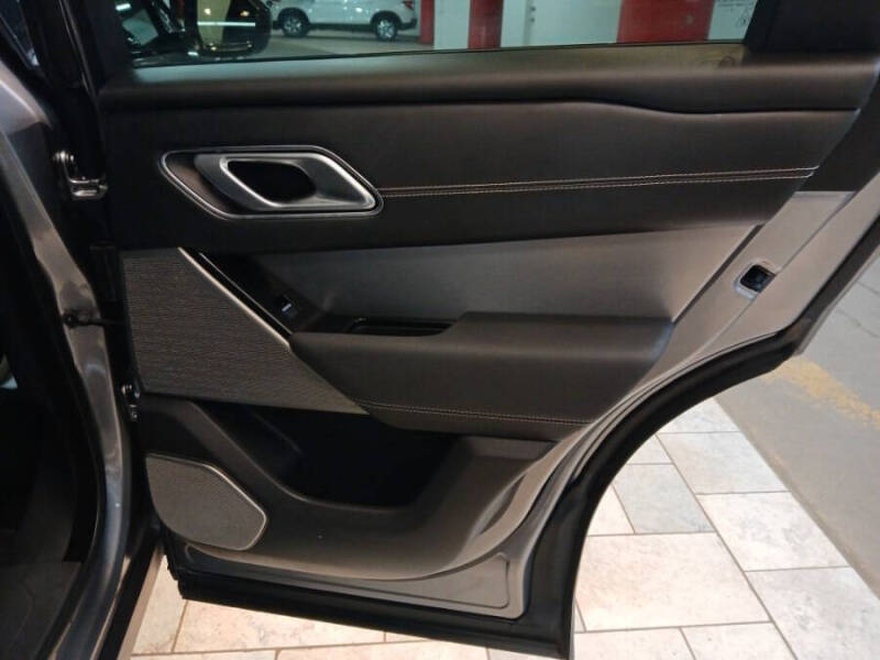 2022 Land Rover Range Rover Velar P250 R-Dynamic S