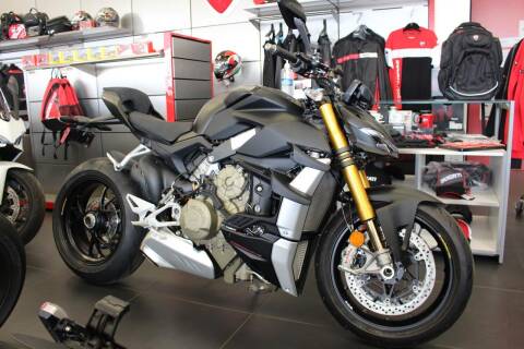 2022 Ducati Streetfighter V4 S for sale at Peninsula Motor Vehicle Group in Oakville NY