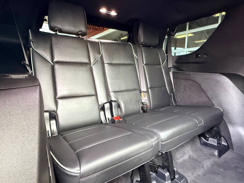2023 Cadillac Escalade Premium Luxury