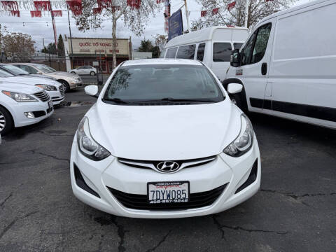 2014 Hyundai Elantra SE