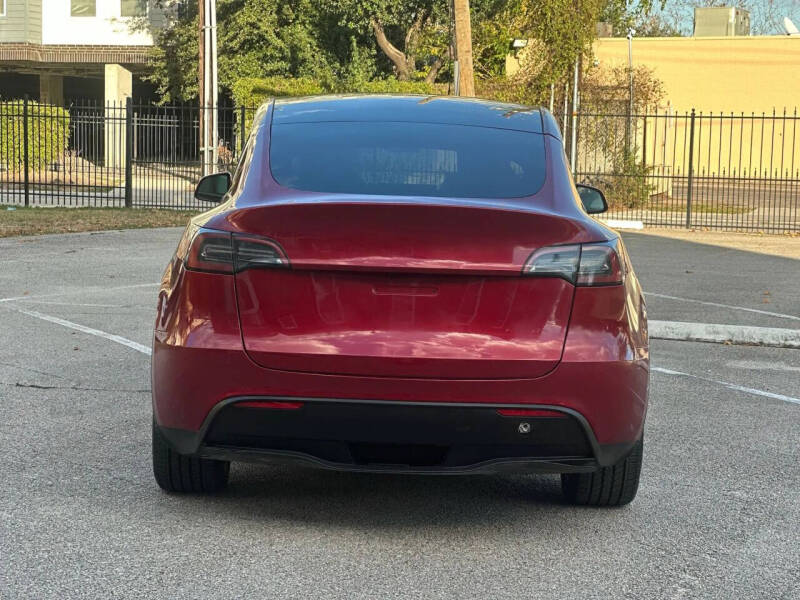 2025 Tesla Model Y Long Range