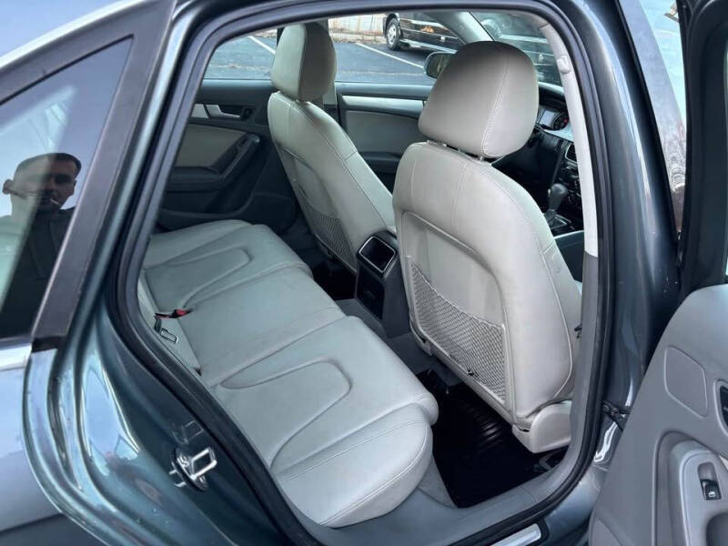 2012 Audi A4 2.0T quattro Premium