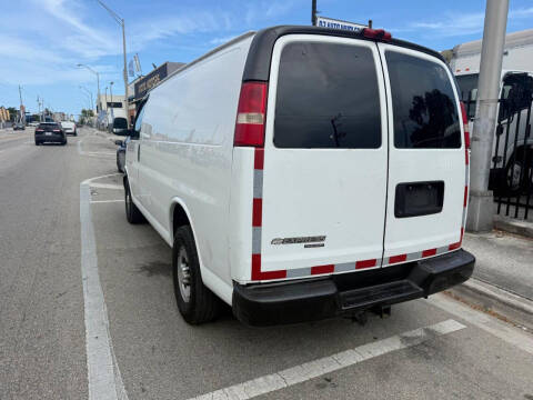 2014 Chevrolet Express 2500