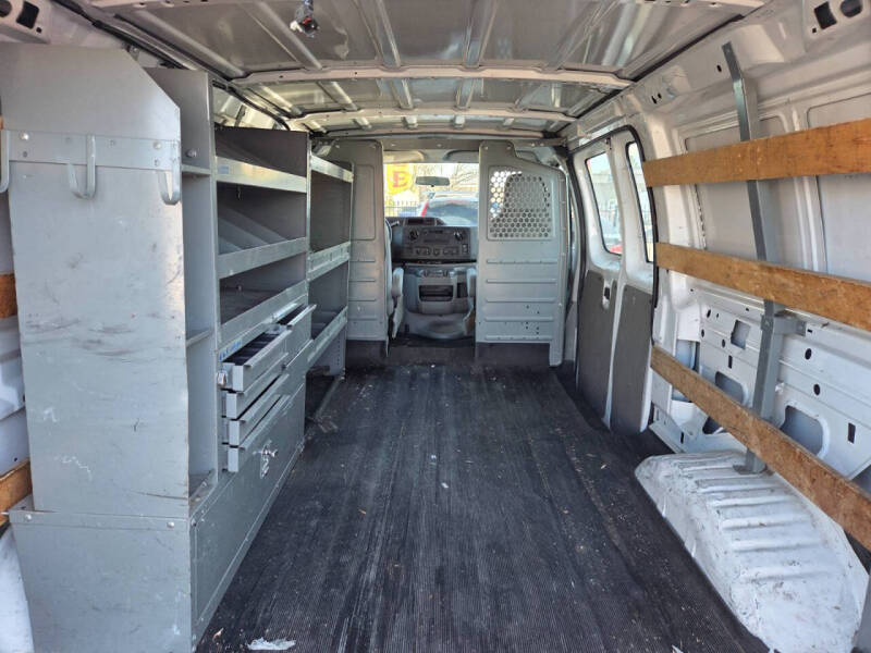 2014 Ford E-Series E-250