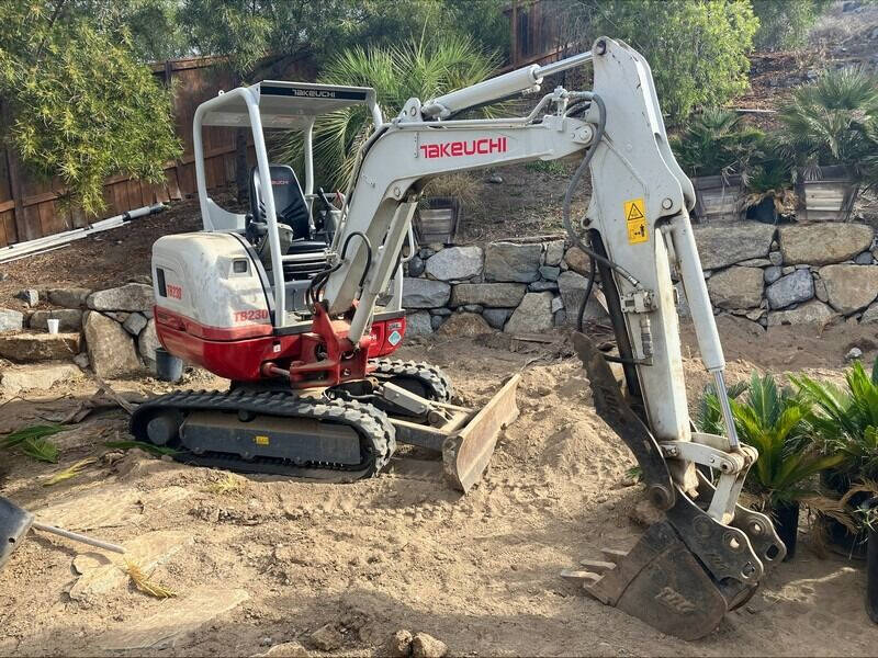2022 Takeuchi TB230
