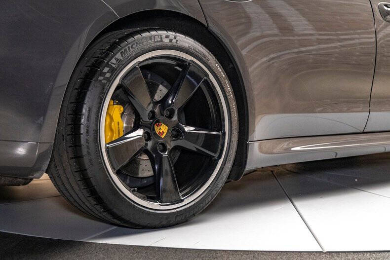 2016 Porsche Panamera