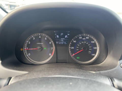 2013 Hyundai Accent GS