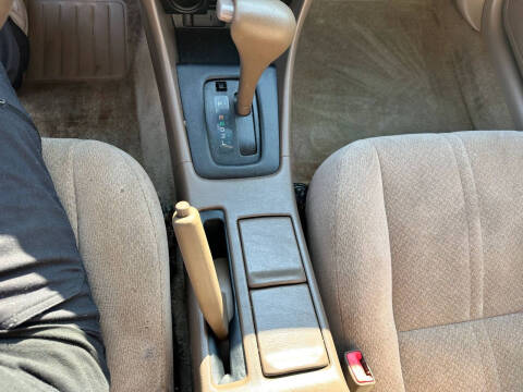 2000 Toyota Camry LE