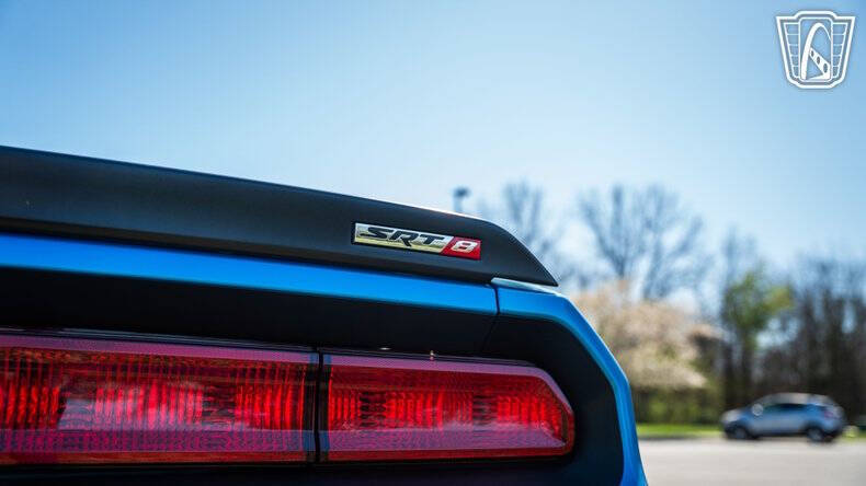 2010 Dodge Challenger SRT8