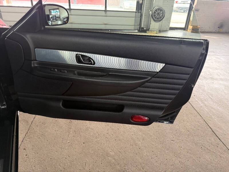 2004 Ford Thunderbird Deluxe