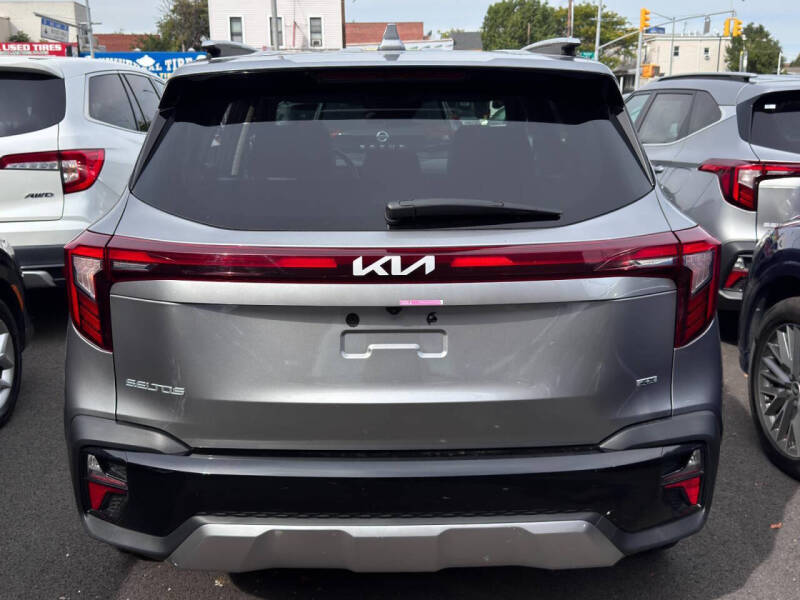 2024 Kia Seltos S