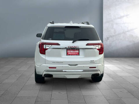 2022 GMC Acadia Denali