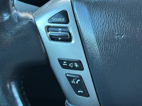 2014 Nissan Armada SV