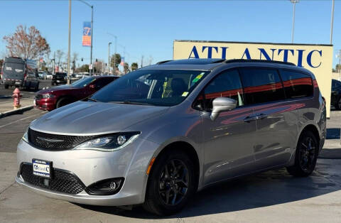 2020 Chrysler Pacifica Limited