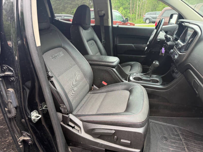 2017 GMC Canyon SLE