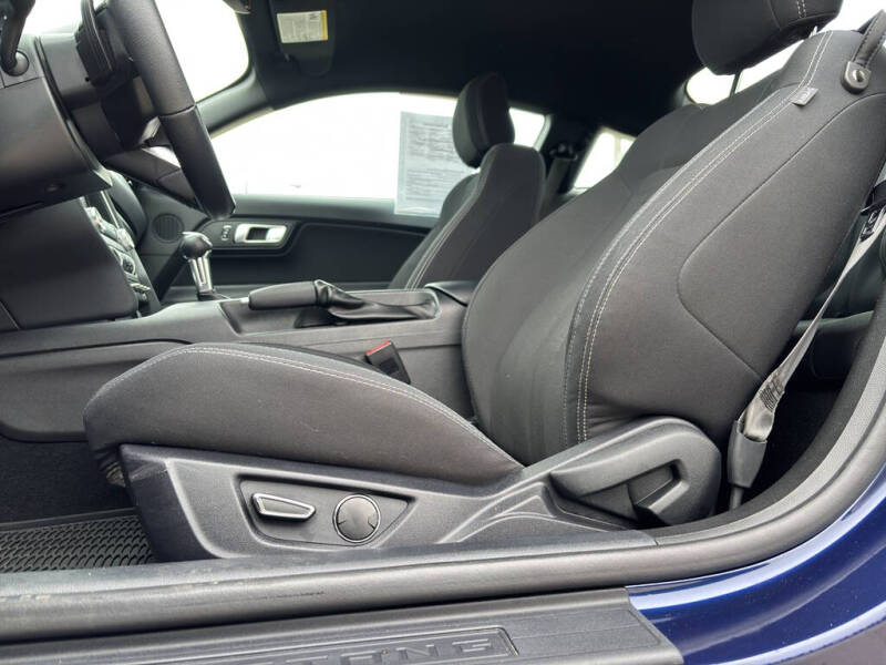 2019 Ford Mustang EcoBoost