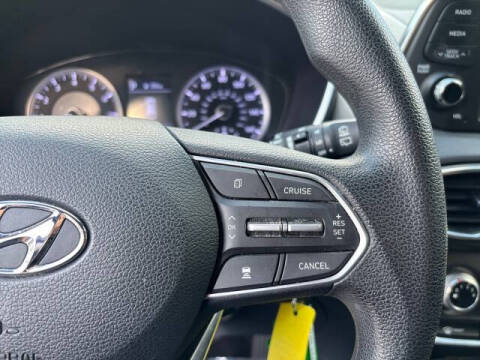 2020 Hyundai Santa Fe SE