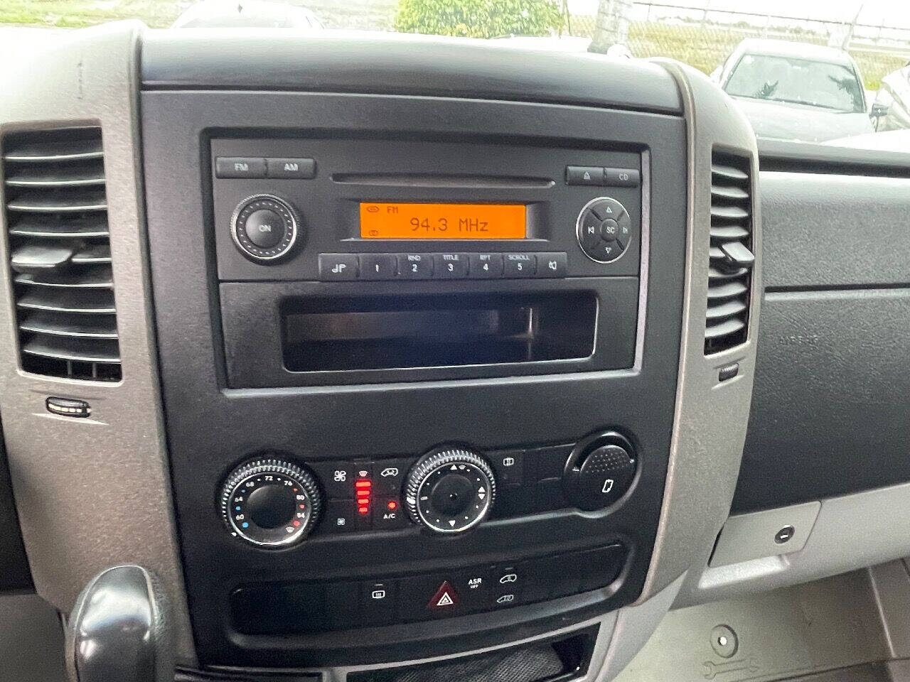 2012 Mercedes-Benz Sprinter  - $16,900