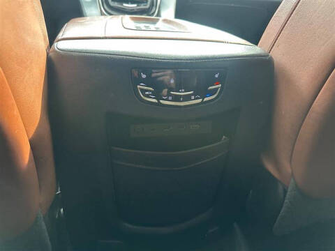 2017 Cadillac Escalade ESV Premium Luxury