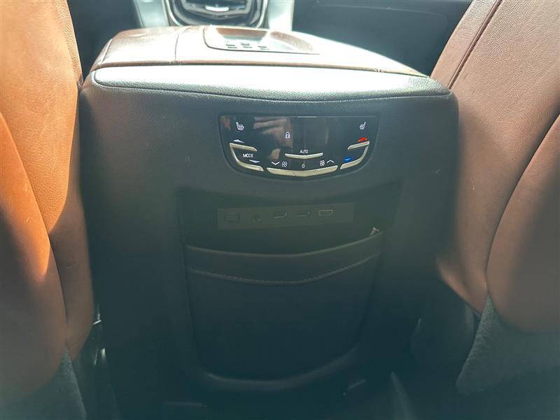 2017 Cadillac Escalade ESV Premium Luxury