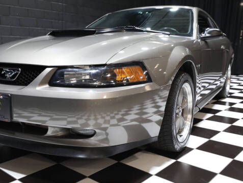2002 Ford Mustang GT Deluxe