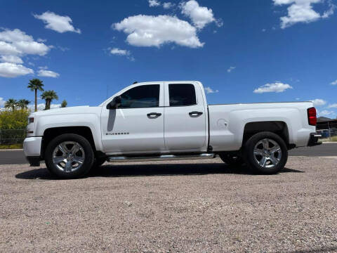 2018 Chevrolet Silverado 1500 for sale at EL AUTO DEALER LLC in Mesa AZ