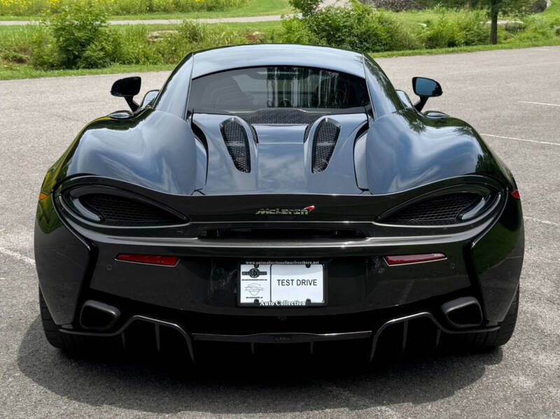 2017 McLaren 570S