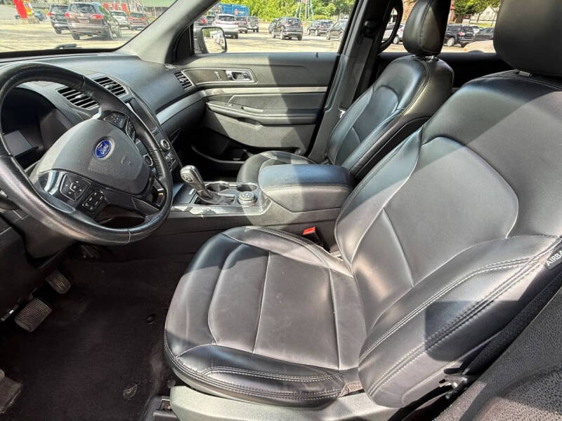 2019 Ford Explorer XLT