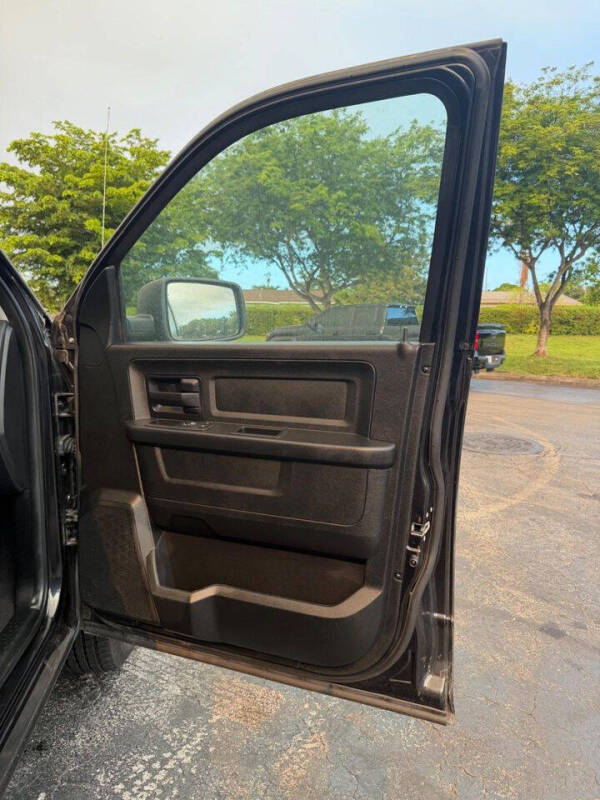 2017 RAM 1500 Express