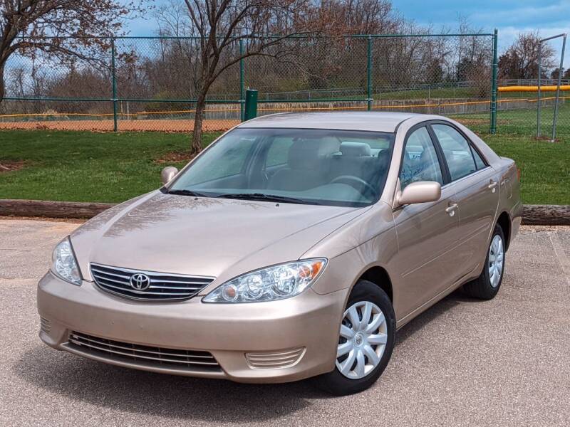 2005 Toyota Camry for sale at Tipton's U.S. 25 in Walton KY