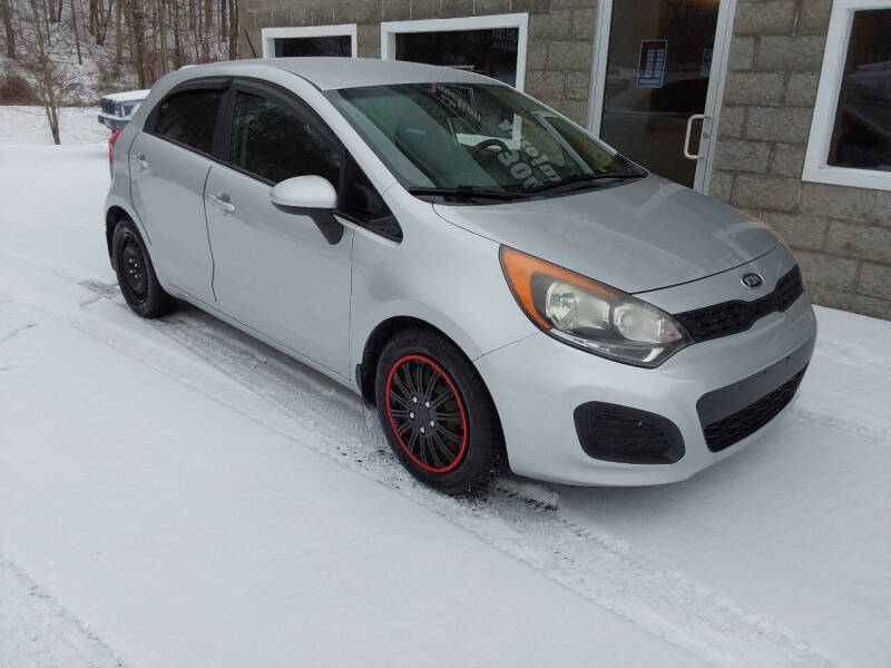 2012 Kia Rio 5-Door LX