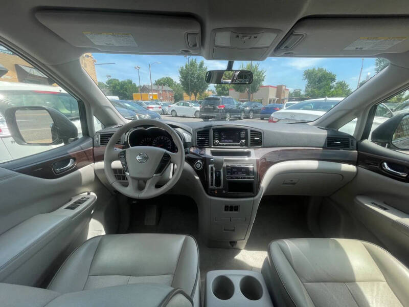 2016 Nissan Quest