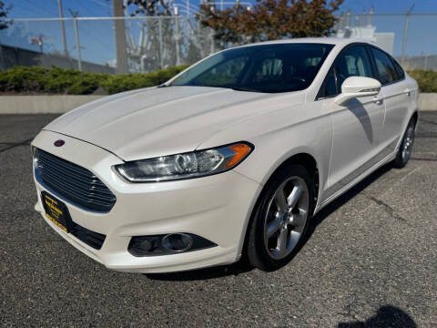 2013 Ford Fusion for sale at Bright Star Motors in Tacoma WA