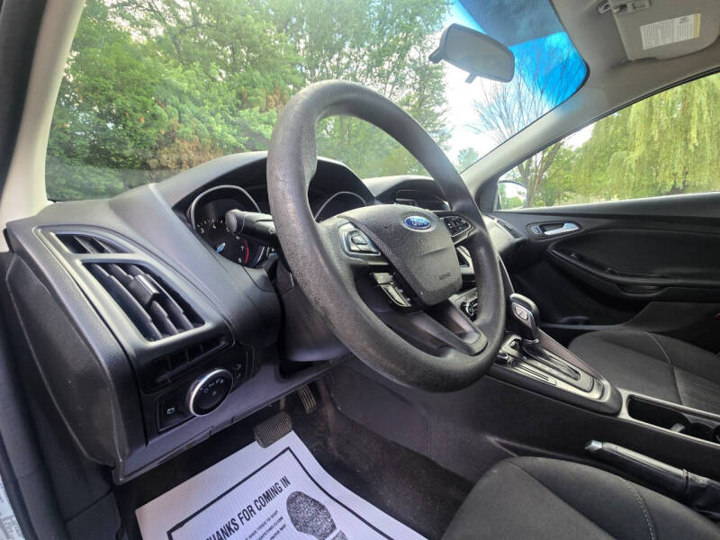 2017 Ford Focus SE