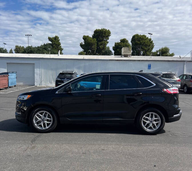 2021 Ford Edge