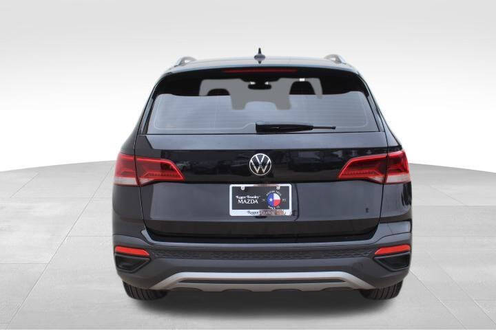 2024 Volkswagen Taos S