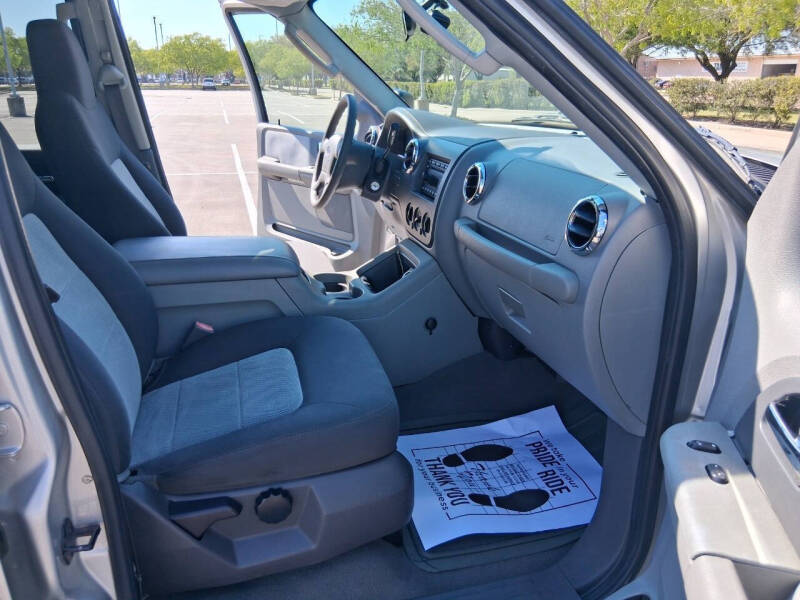 2006 Ford Expedition XLT