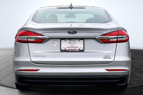 2020 Ford Fusion Hybrid SE