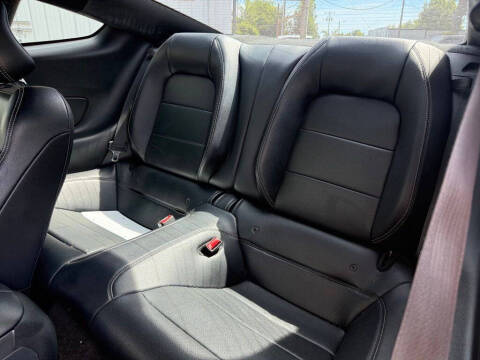 2016 Ford Mustang EcoBoost Premium