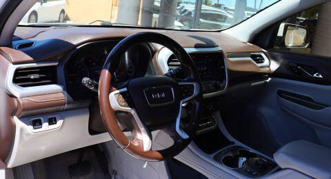 2020 GMC Acadia SLT