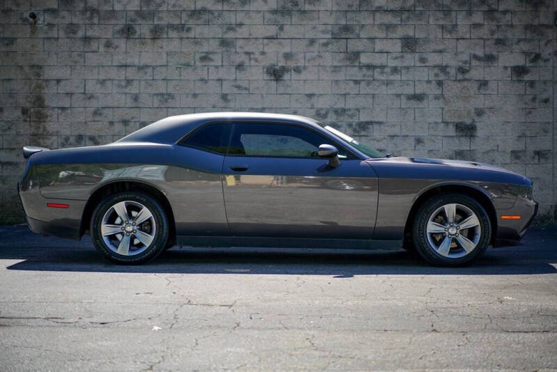 2016 Dodge Challenger SXT