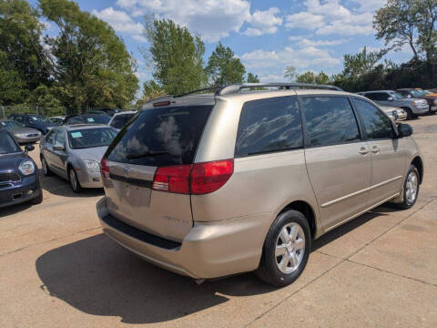 2005 Toyota Sienna
