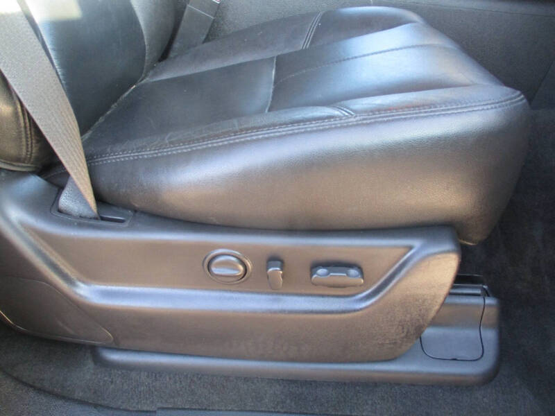 2012 Chevrolet Suburban LT