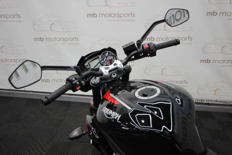 2020 Triumph Street Triple R