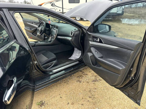 2017 Nissan Maxima