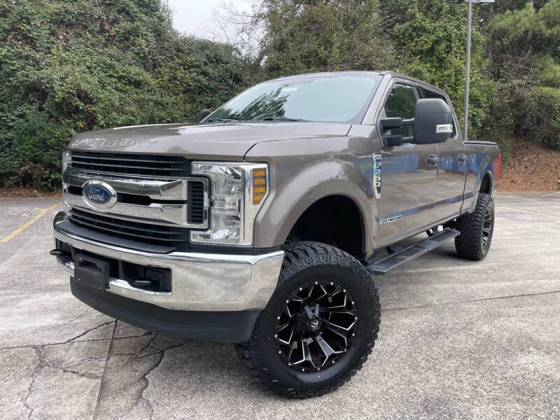 2019 Ford F-250 Super Duty for sale at SELECTIVE Cars & Trucks in Woodstock GA