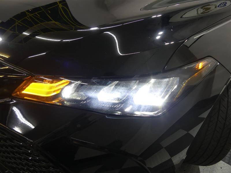 2019 Toyota Avalon Hybrid