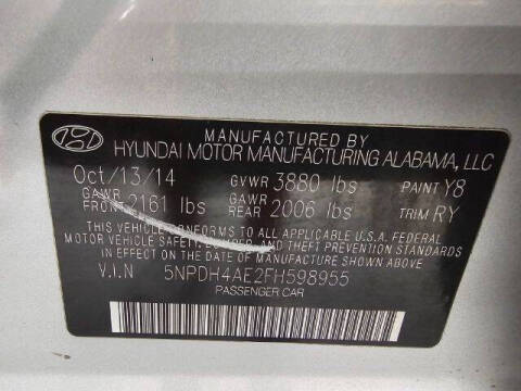 2015 Hyundai Elantra SE